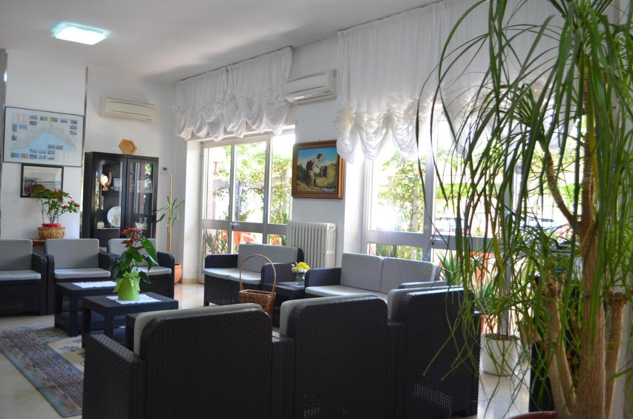 Hotel I Due Gabbiani Citr 9006 Marina dʼMarina dʼAndora Dış mekan fotoğraf